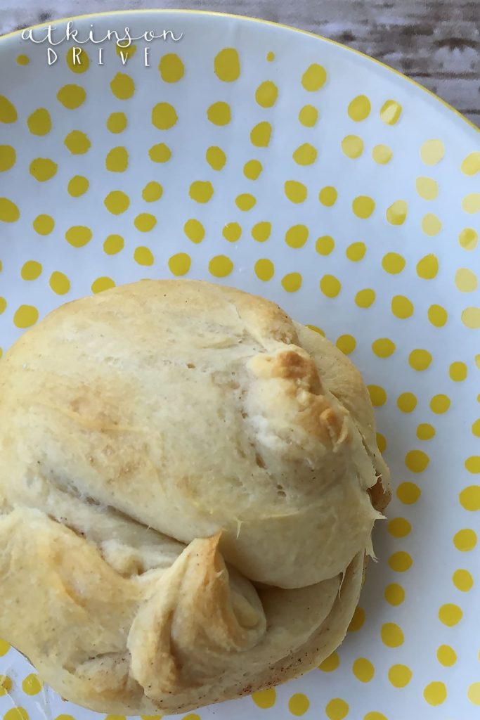 Resurrection Rolls are a "sweet" way to celebrate Easter with your family. Whip up this easy recipe to explain Jesus' resurrection to your children.